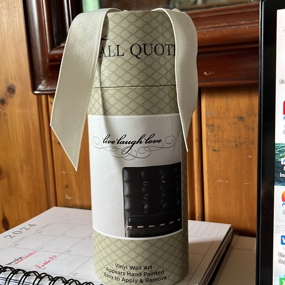 Live laugh love. Vinyl wall quote in black peel and stick Easy on and removable - Picture 6 of 6